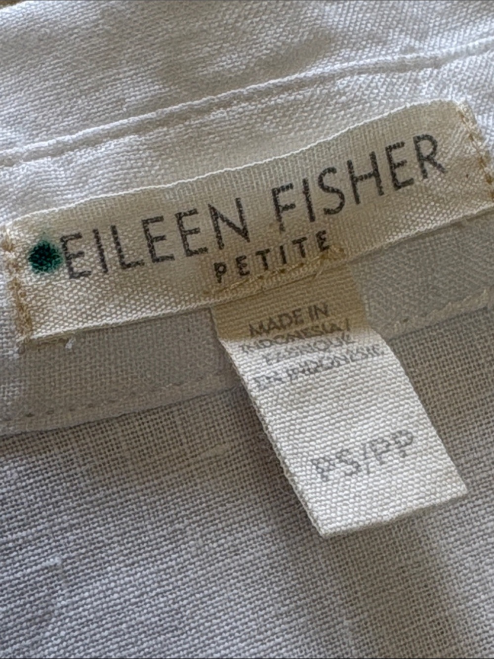 Beautiful organic linen 2 piece pants suit. - Picture 4 of 12